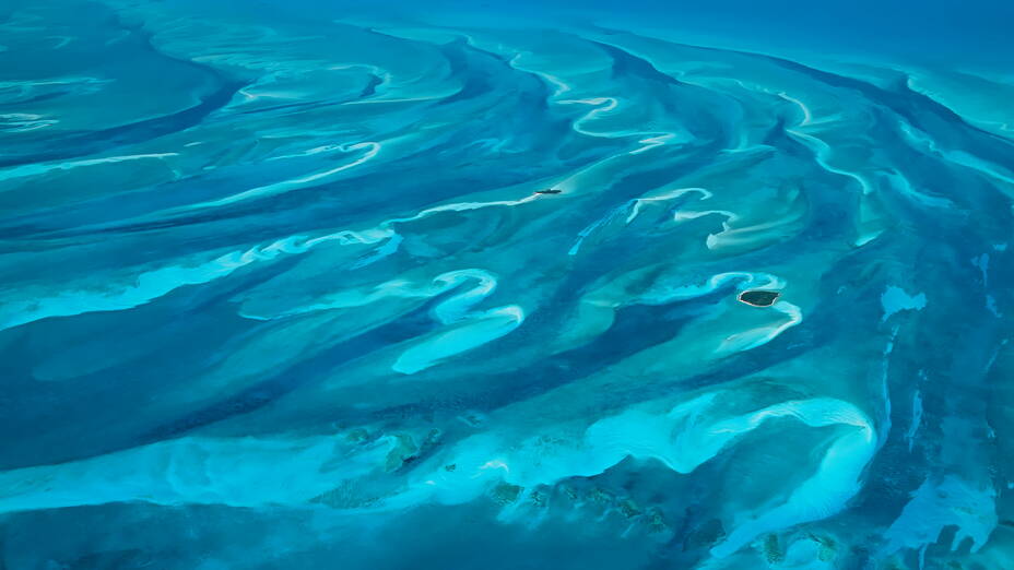 Zoom: bahamas-aerial.jpg